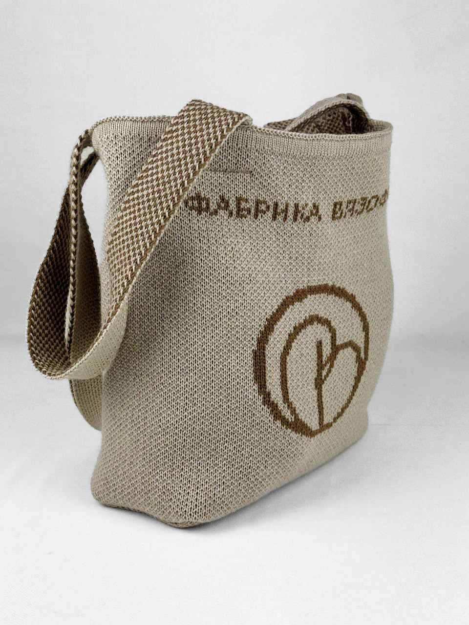 Шоппер с логотипом
